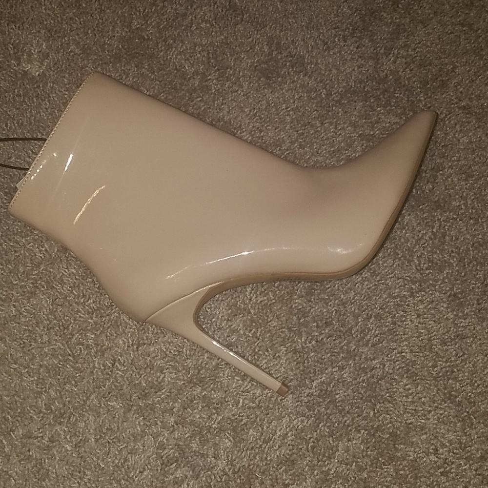 Express Patent Booties - Picture 4 of 7